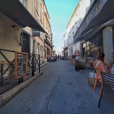 Charming Studio - Heart Of The City / Downtown Fontainebleau Buitenkant foto