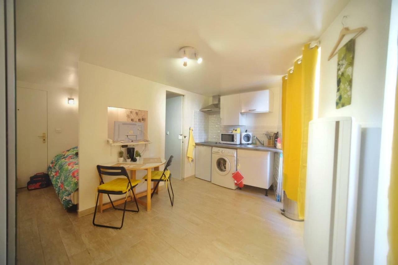 Charming Studio - Heart Of The City / Downtown Fontainebleau Buitenkant foto